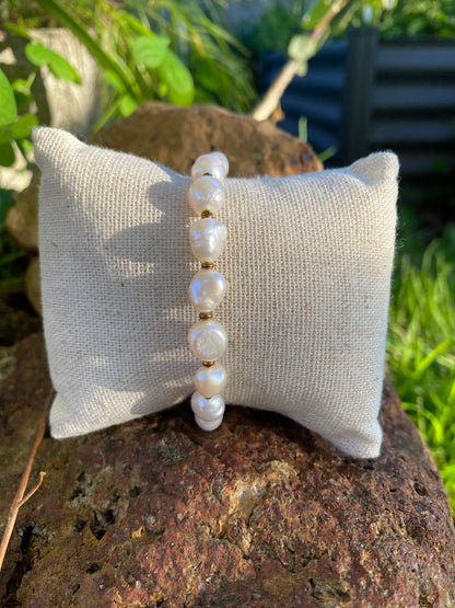 Chunky Pearl Bracelet