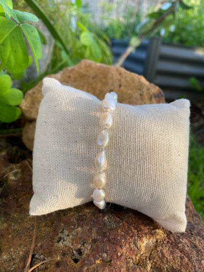 Chunky Pearl Bracelet