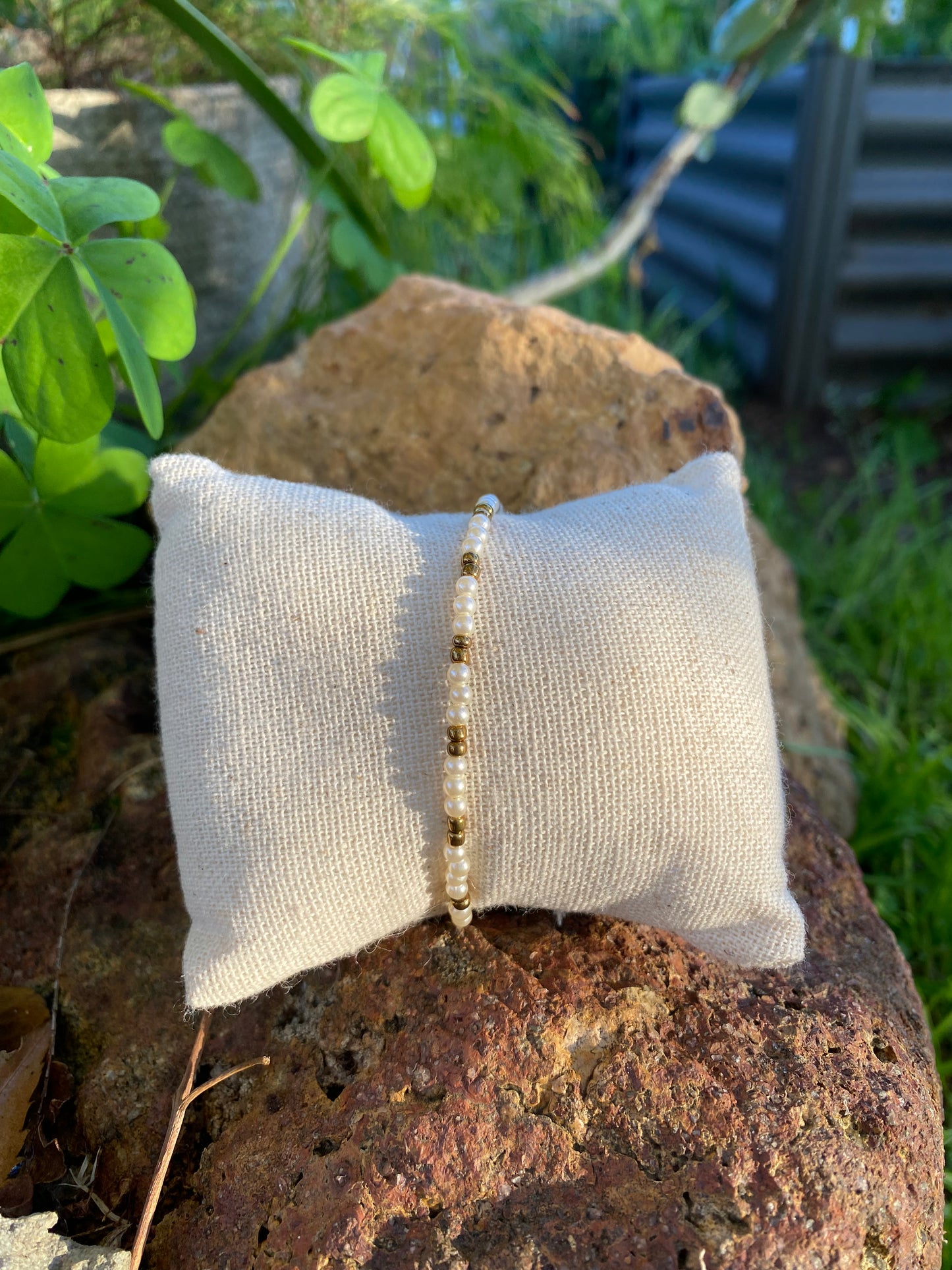 Dainty Pearl Bracelet